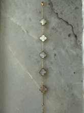 Pulsera estilo Van Oro 14k madre perla